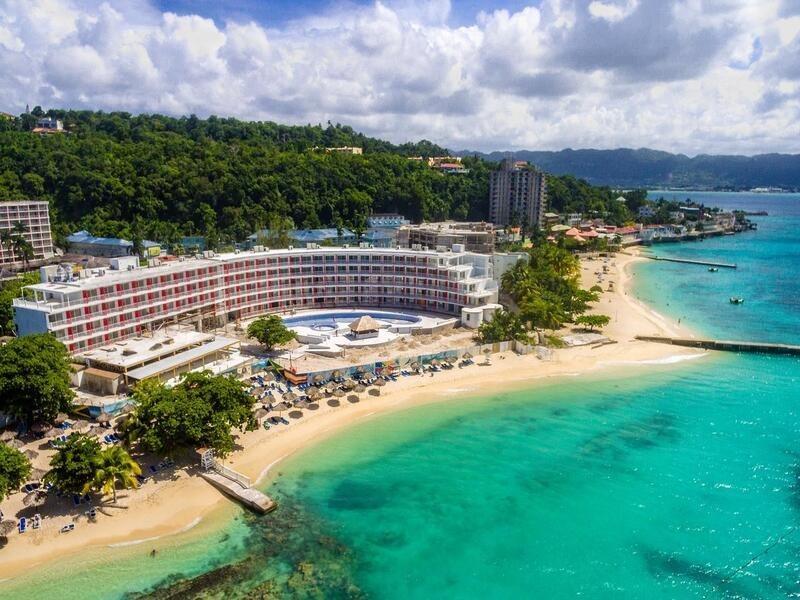 Grand Decameron Cornwall Beach, A Trademark Resort Montego Bay