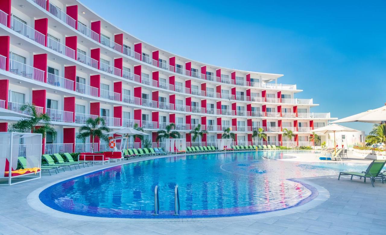 Grand Decameron Cornwall Beach, A Trademark Resort Montego Bay