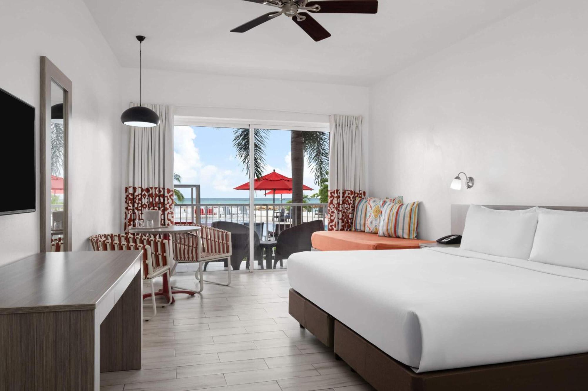 Resort Grand Decameron Cornwall Beach, A Trademark All-Inclusive Resort 4*