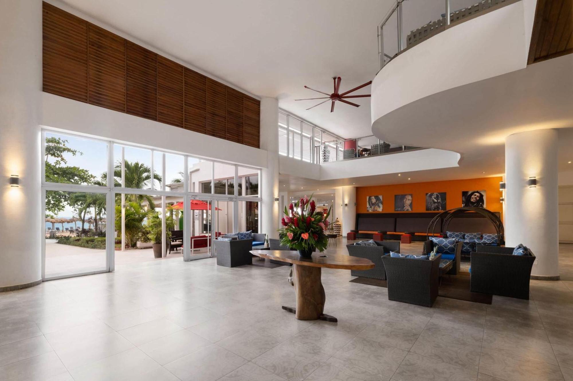 Grand Decameron Cornwall Beach, A Trademark All-Inclusive Resort 4* Montego Bay